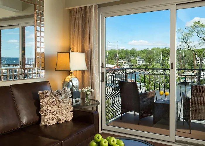 16 Bay View